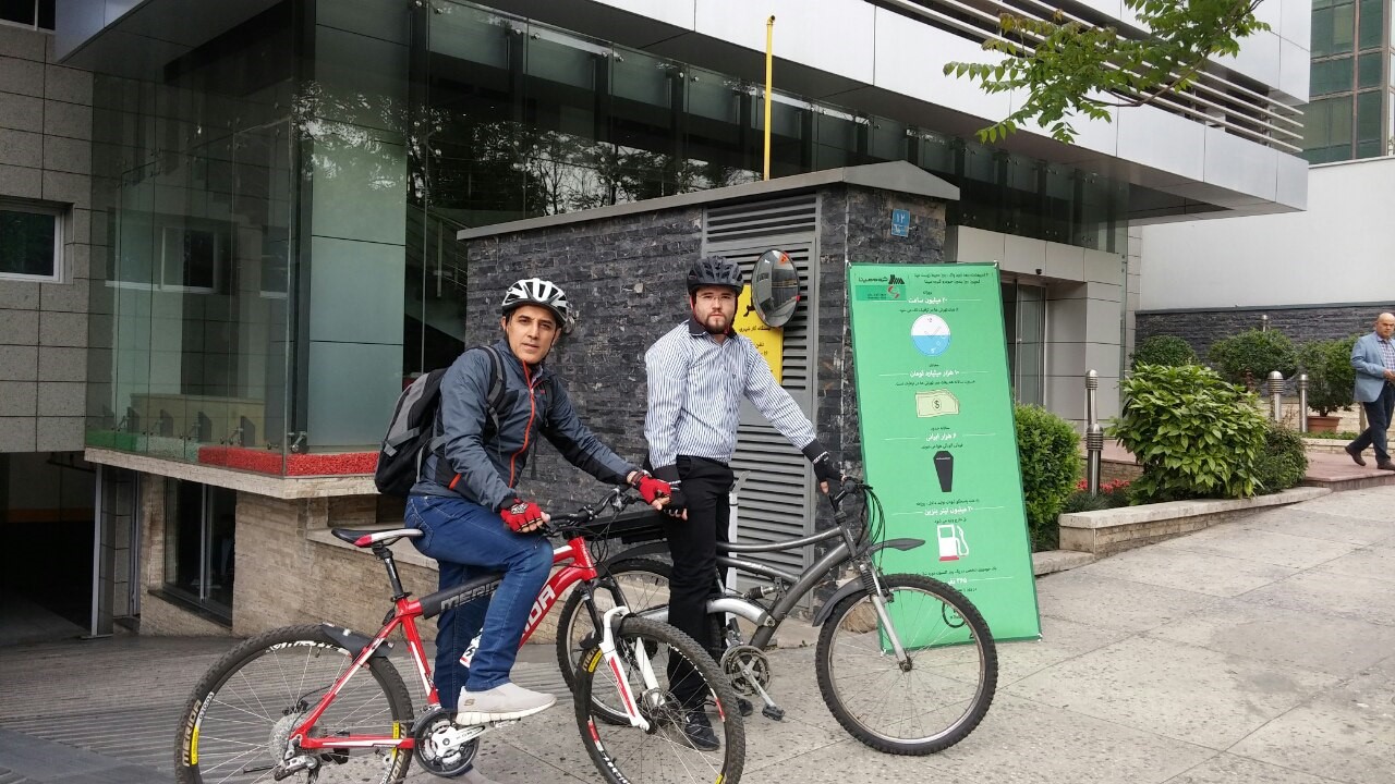 Holding a &quotCar-free Day" Campaign in Monenco Iran